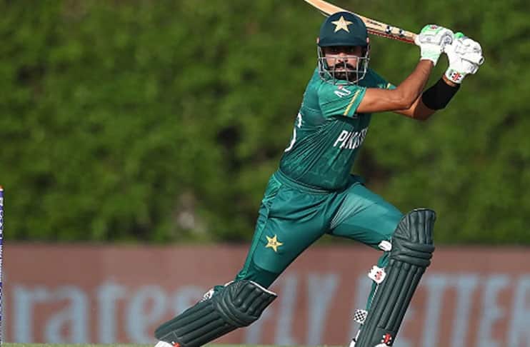Babar beats Kohli to become fastest captain to score 1000 T20I runs