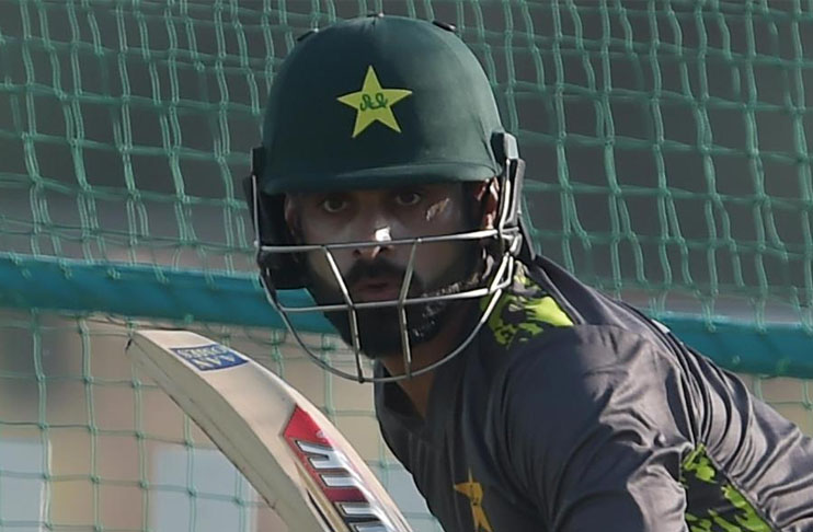 Hafeez resumes training after recovering from dengue fever