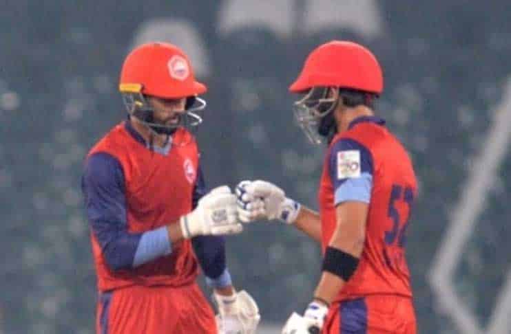 Northern confirm semi-final spot with thrilling last over win