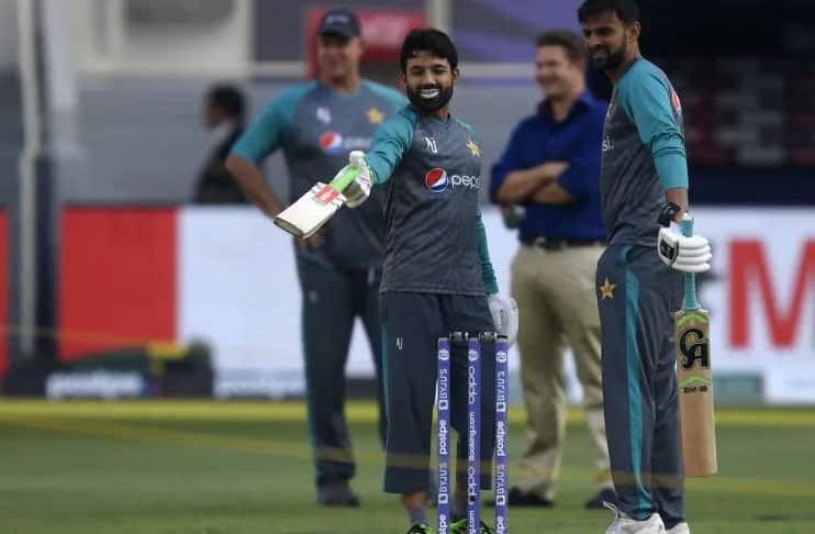 Pakistan to not make any changes as Malik, Rizwan declared fit