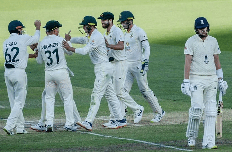 Aussie bowlers put England on the back foot in Boxing Day Test