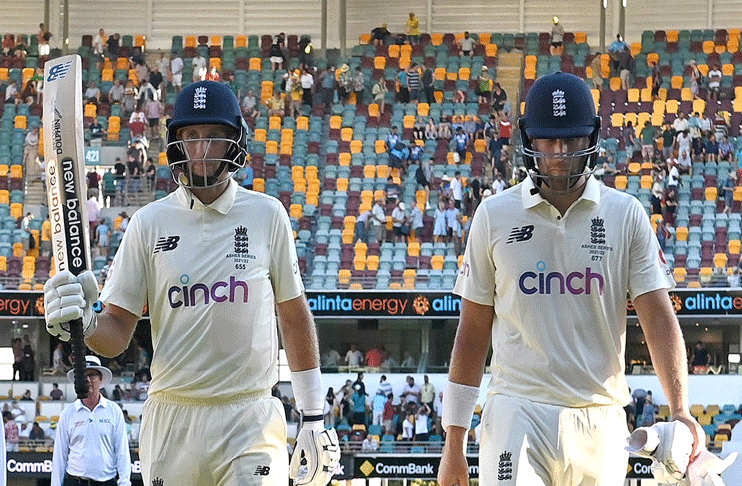 Root, Malan star to keep England in the hunt