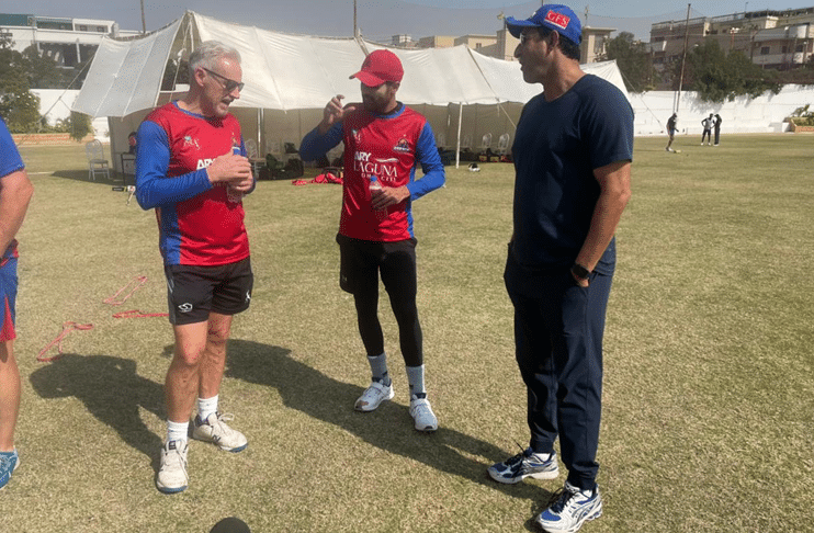 Karachi Kings’ head coach Moores reaches Pakistan for HBL PSL 7