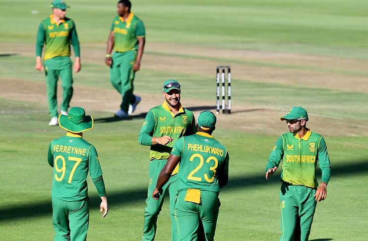 South Africa clinch a thriller, whitewash India in the ODI series