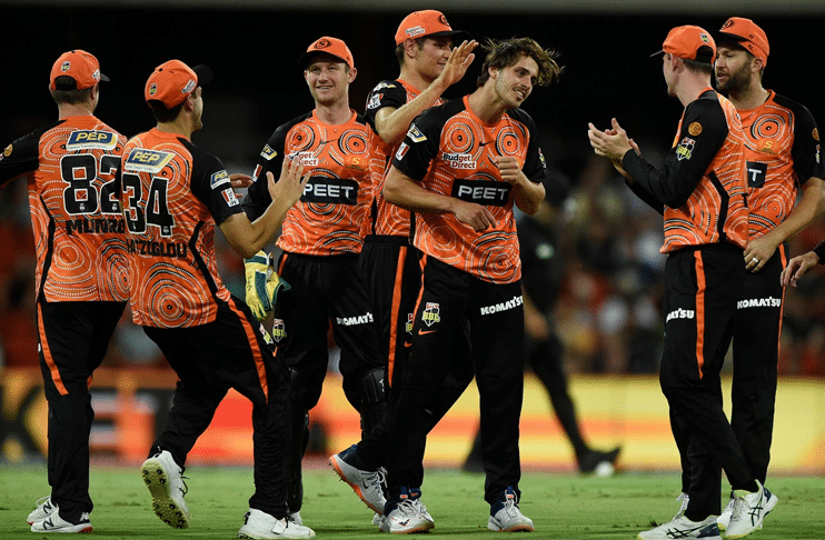 Bowlers power Scorchers to their eighth victory in BBL