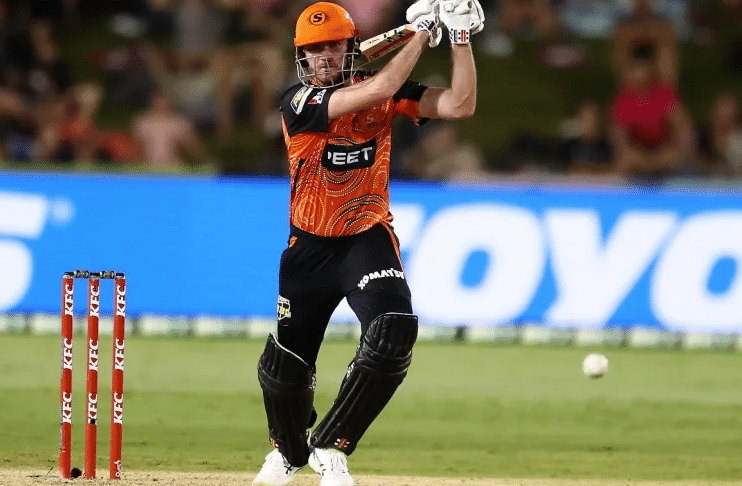 Scorchers thump Sixers to extend lead at the top