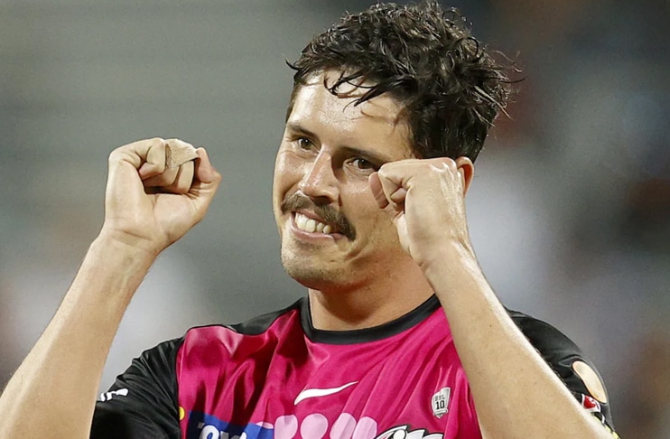 Dwarshuis' five-fer leads Sixers to their seventh victory in BBL