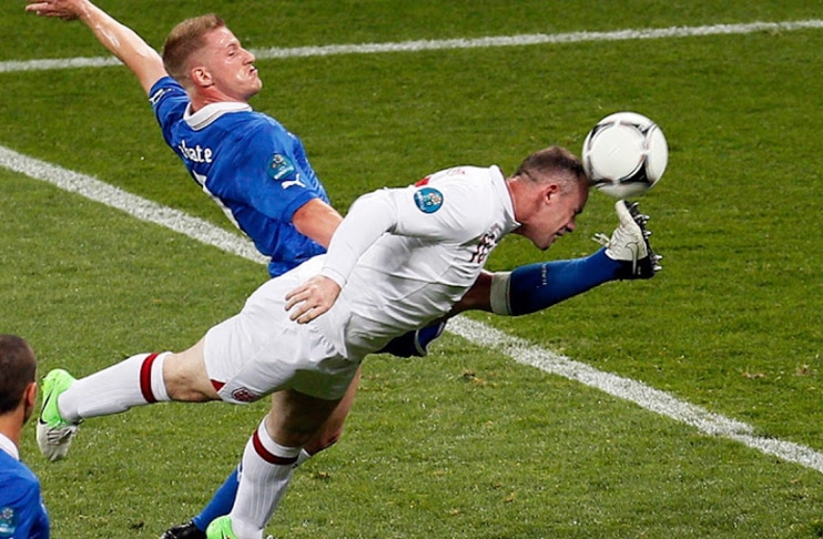 Footballers' union call for temporary concussion substitutes