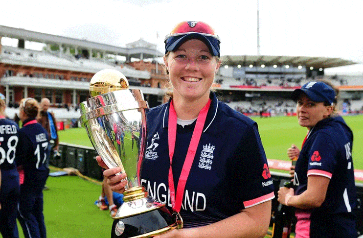 England's Anya Shrubsole announces retirement from international cricket