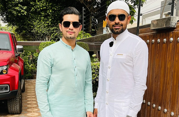 WATCH: Babar Azam supervises his brother Safeer's batting practice