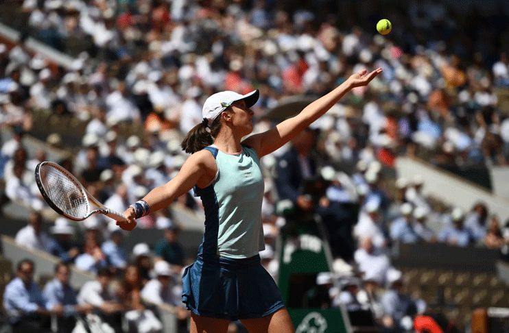 Swiatek breezes past Kasatkina, storms into the French Open final