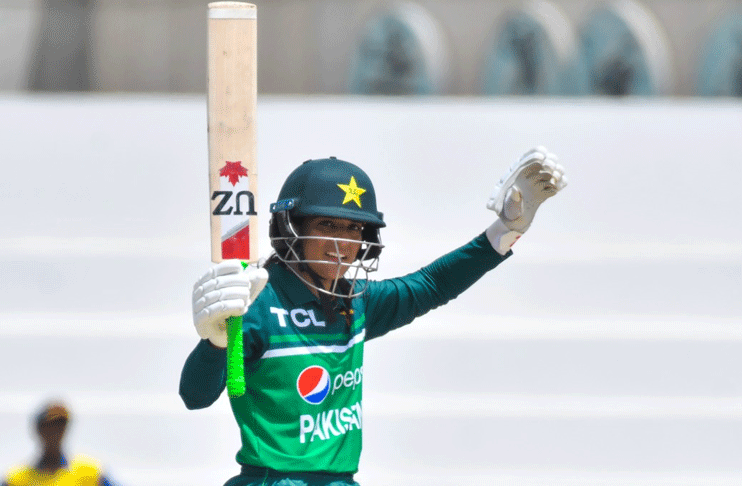 Records tumble as Pakistan thump Sri Lanka at the back of Sidra's ton