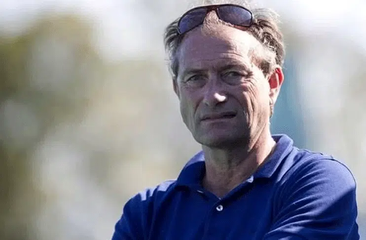 Dutch Hockey coach Oltmans to arrive in Pakistan for coaching children