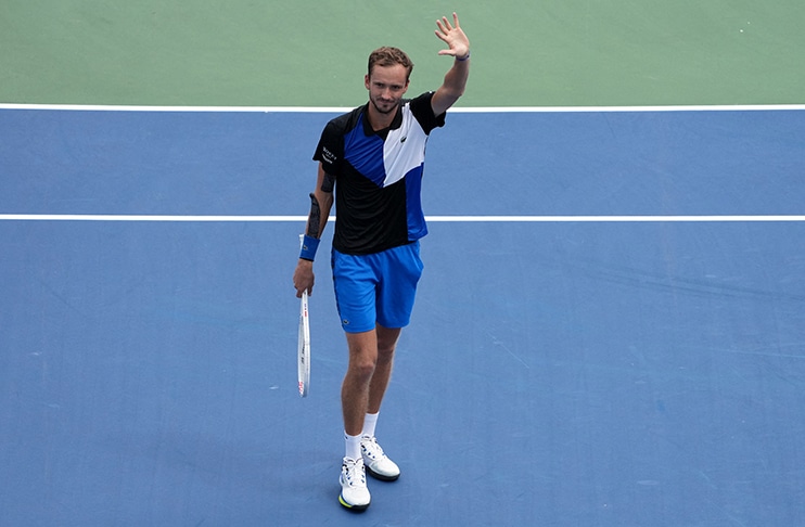 Medvedev returns to final four in Cincinnati, Rybakina out