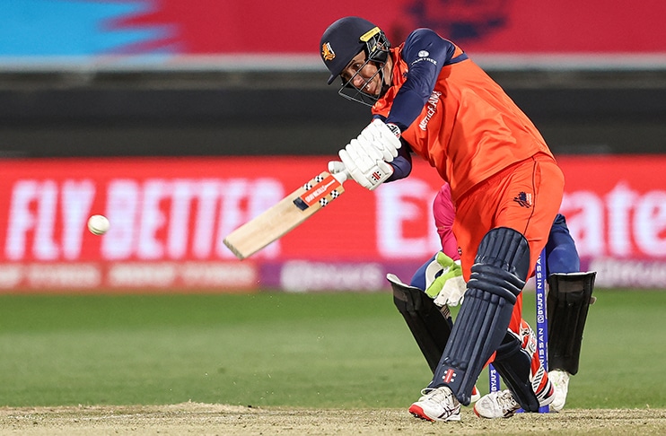 Netherlands edge UAE in a low-scoring thriller in T20 WC