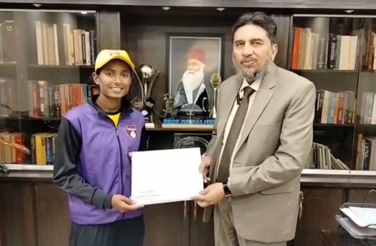 Pakistan U19 captain Aroob Shah gets four-year scholarship