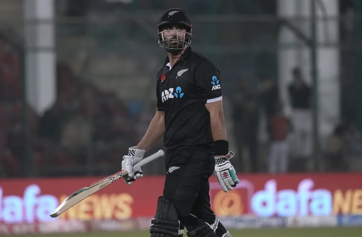 Phillips powers New Zealand to ODI series triumph over Pakistan