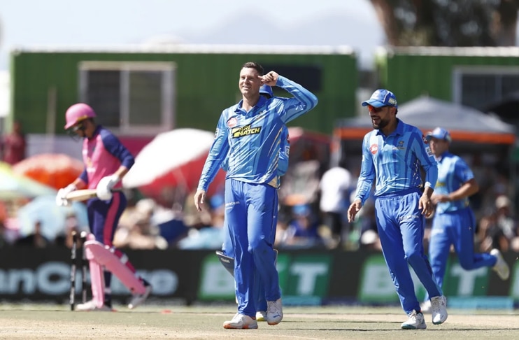 Bowlers star as MI Cape Town edge Paarl Royals