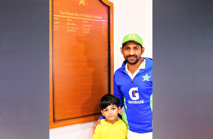 WATCH: Sarfaraz writes his name on the honours board
