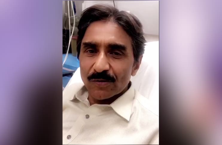 'Nothing to worry' Miandad's message to well-wishers from hospital