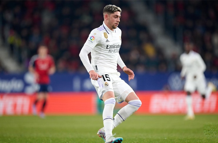 Real Madrid thump Osasuna to close in on leader Barcelona