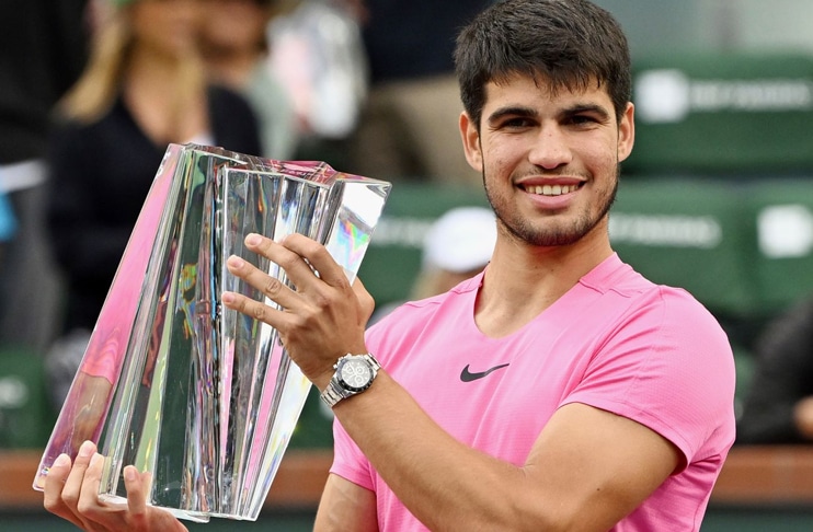 Alcaraz routs Medvedev for Indian Wells title, return to No. 1