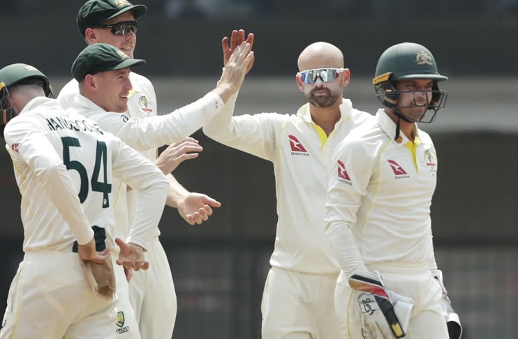 Lyon 8-for gives Australia hope in third India Test