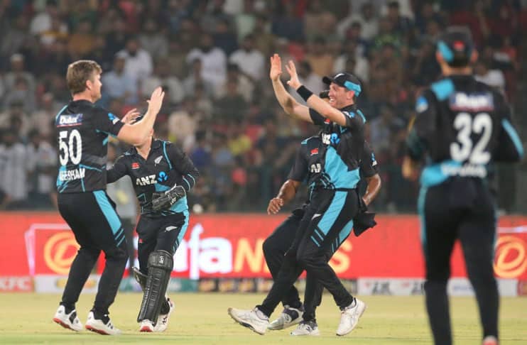 PAK vs NZ T20I: New Zealand edge Pakistan to stay alive in T20I series
