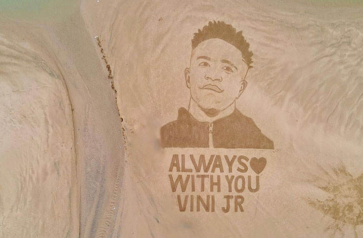 Gadani's sand artists' portrait of Vinicius Jr acknowledged by Real Madrid