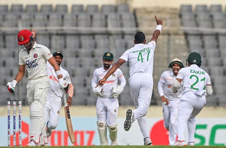 Bangladesh tighten grip on Afghanistan Test