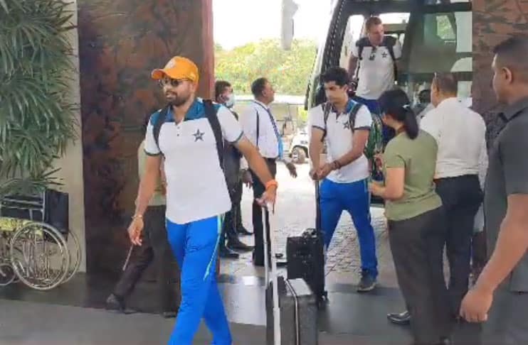 Pakistan squad reaches Hambantota for tour match against SLC Board XI