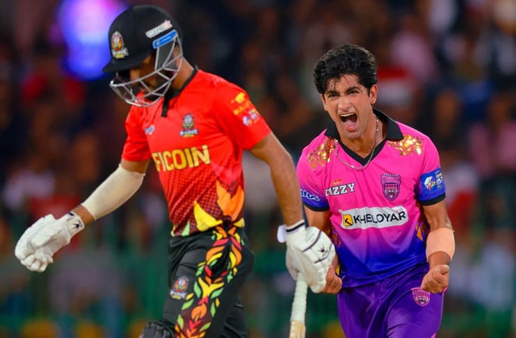 Colombo Strikers edge B-Love Kandy to keep LPL playoffs hopes alive