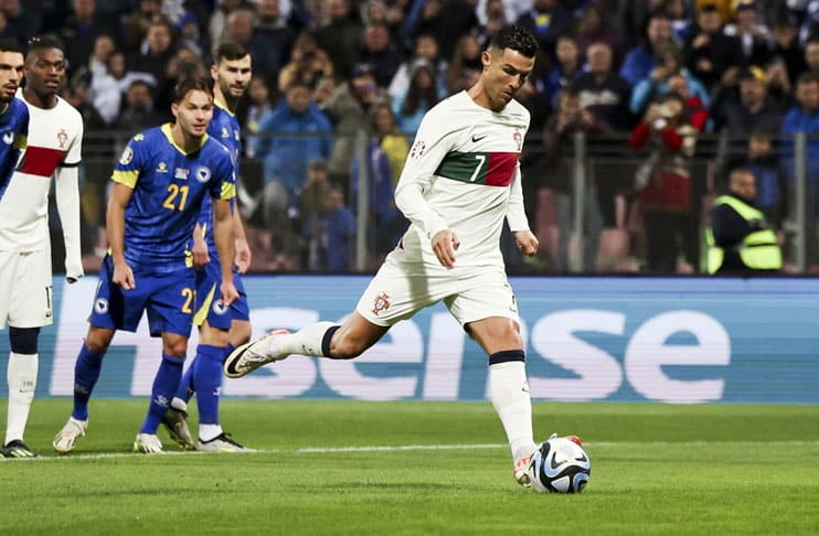 Ronaldo hits two as Portugal thrash Bosnia and Herzegovina