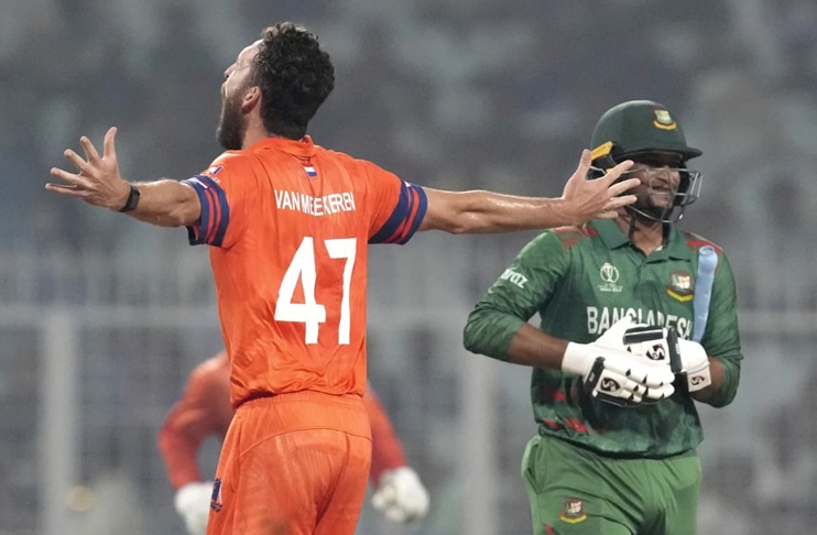 Meekeren takes four as Netherlands stun Bangladesh