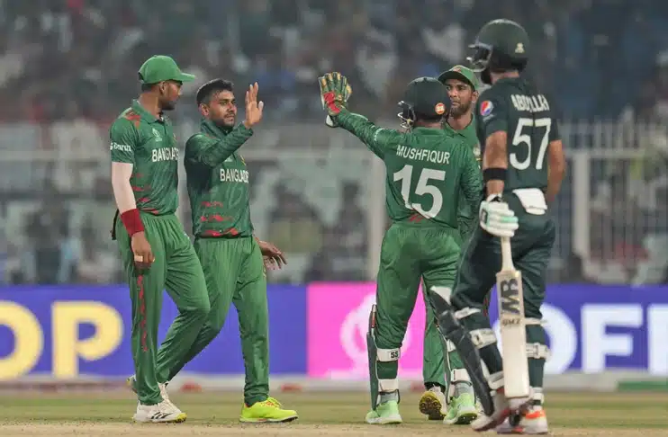 Pakistan breeze past Bangladesh to end losing streak in World Cup 2023