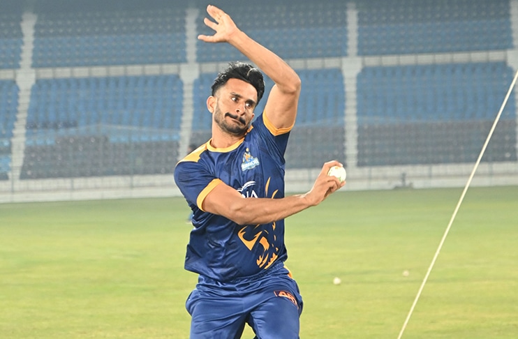 PSL 9: Hasan Ali forbids fans from demanding free tickets