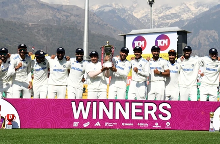 India crush England by an innings to seal Test series 4-1