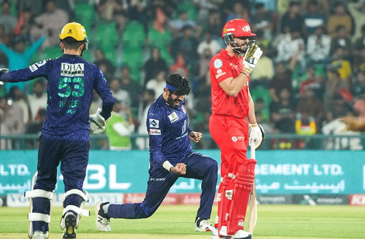 Rampant Quetta Gladiators thrash Islamabad United to storm into PSL 10 final
