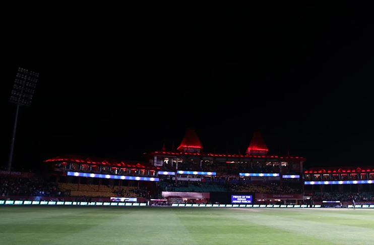 IPL match between Punjab Kings and Delhi Capitals called off midway
