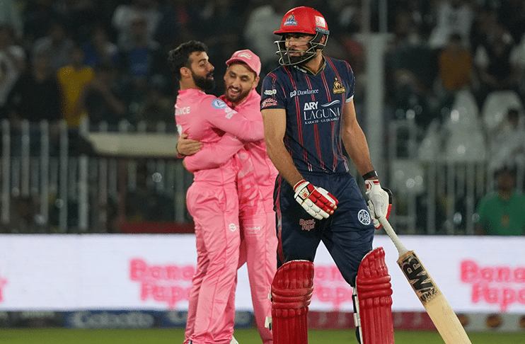 PSL 10: Islamabad United thump Karachi Kings to set up Qualifier clash with Gladiators