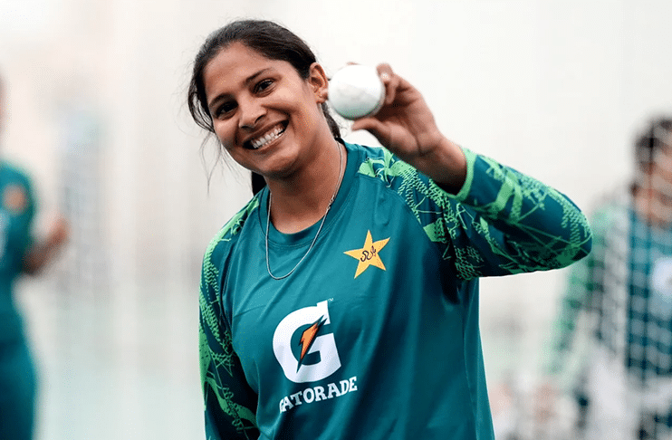 Sadia Iqbal reclaims number one spot in ICC T20I bowling rankings