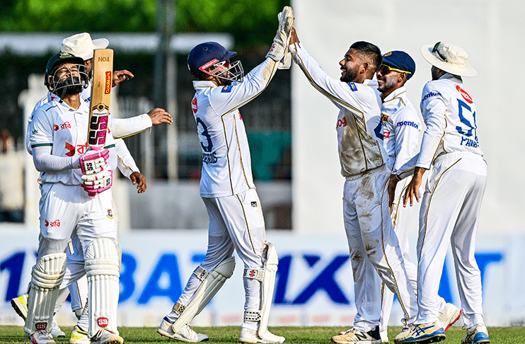 Bowlers sparkle for Sri Lanka in second Bangladesh Test