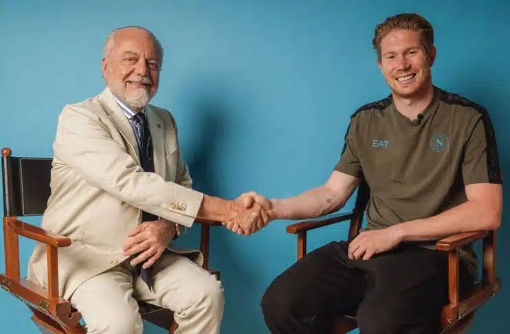 Kevin De Bruyne signs for Napoli after leaving Manchester City