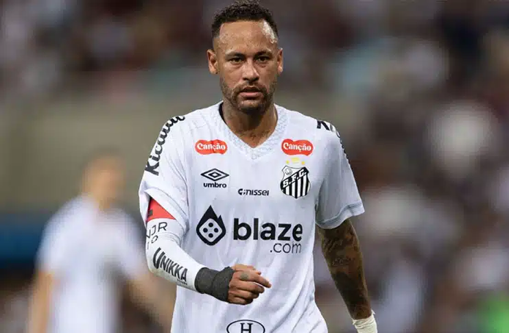 Neymar extends contract with Santos with an eye on World Cup 2026
