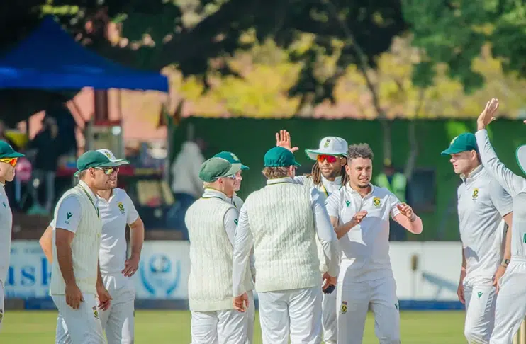South Africa on top against Zimbabwe despite Sean Williams' brisk 137