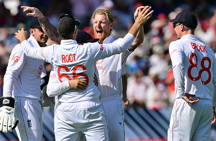 England edge ahead of India on another evenly matched day