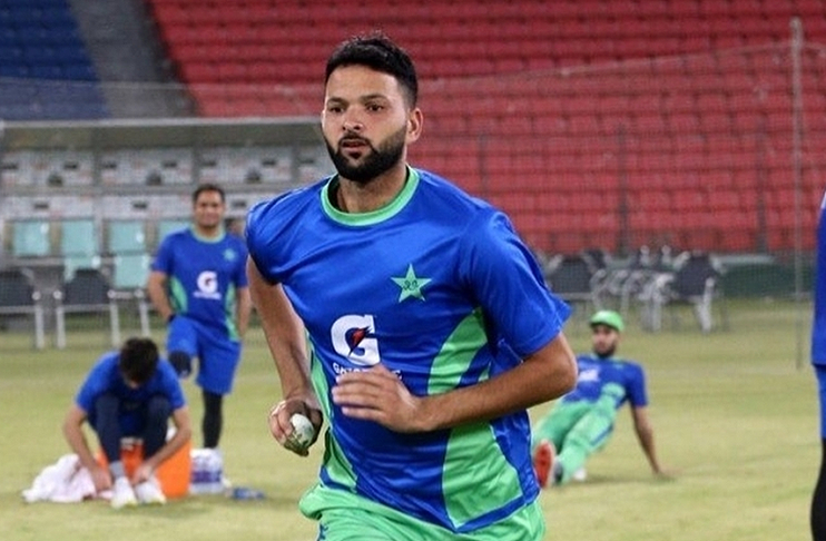 Ihsanullah clarifies emotional comments on cricket future amid backlash
