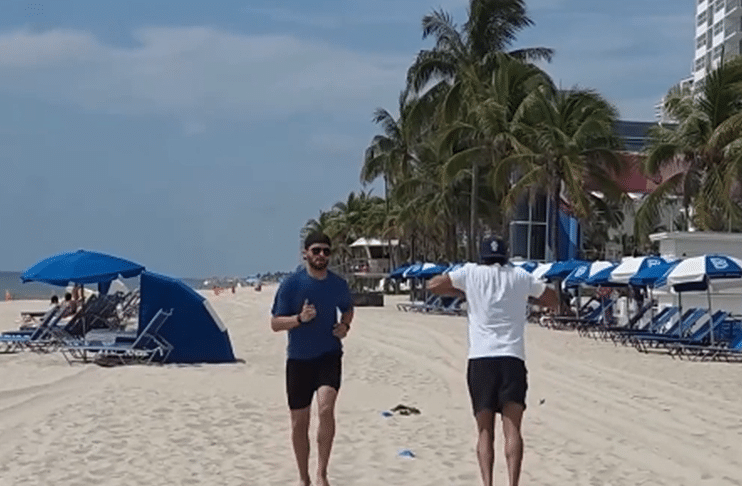 WATCH: Pakistan players train on beach ahead of West Indies T20Is