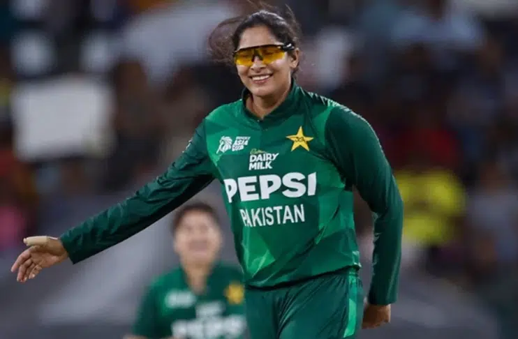 Pakistan's Sadia Iqbal maintains top spot in ICC Women's T20I rankings