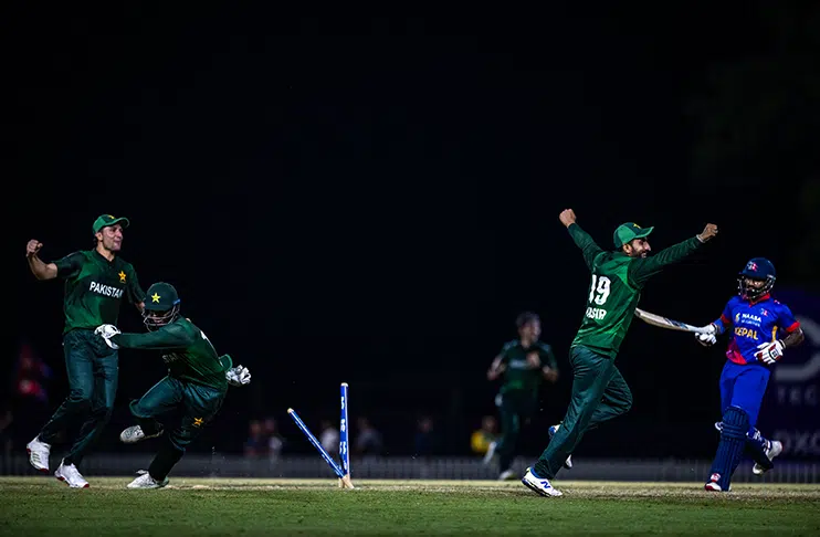 Faisal Akram holds nerves as Pakistan Shaheens clinch last-ball thriller against Nepal